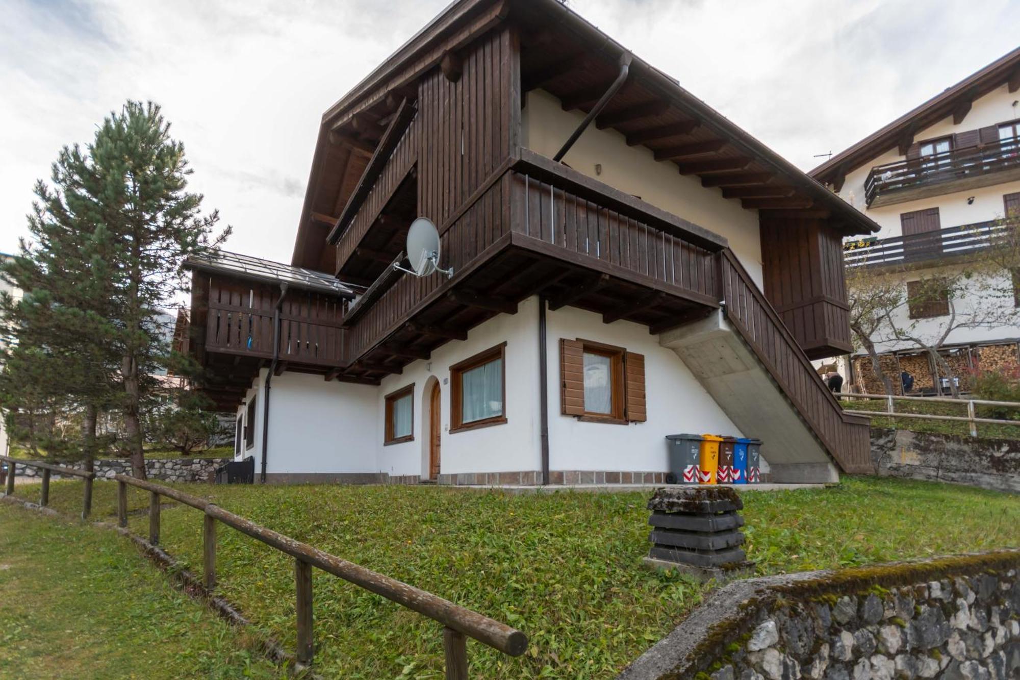 Villa Eden Falcade Buitenkant foto
